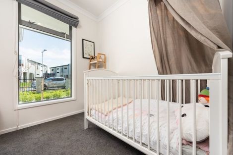 Photo of property in 80 Awataha Crescent, Pyes Pa, Tauranga, 3110