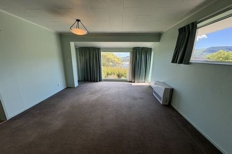 Photo of property in 68 Gurney Road, Kelson, Lower Hutt, 5010