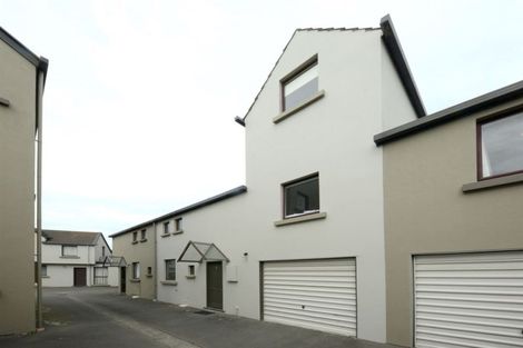 Photo of property in 8/16 Derby Street, St Albans, Christchurch, 8014