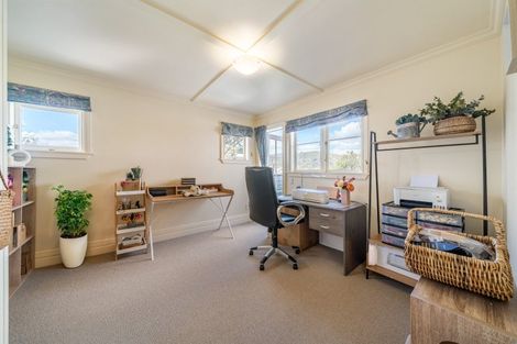 Photo of property in 46 Ararino Street, Trentham, Upper Hutt, 5018