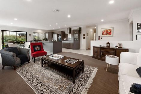 Photo of property in 21 Hayward Rise, Owhata, Rotorua, 3010