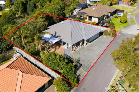 Photo of property in 18 Bateleur Close, Welcome Bay, Tauranga, 3112