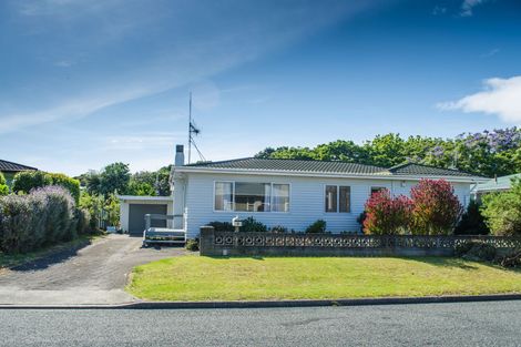 Photo of property in 8 Crescent Road, Otumoetai, Tauranga, 3110