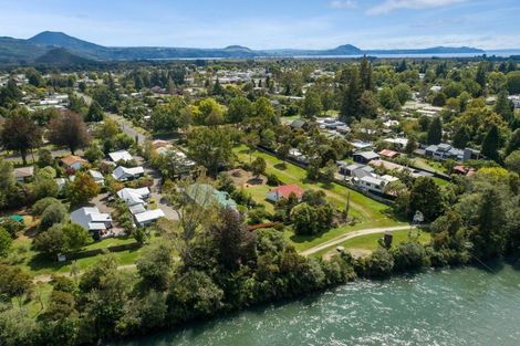 Photo of property in 2/217 Taupahi Road, Turangi, 3334
