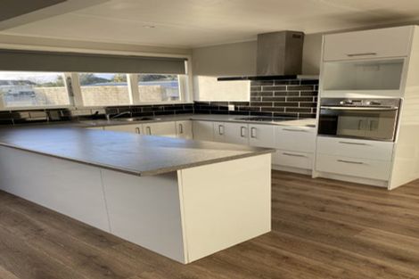 Photo of property in 6 Croall Crescent, St Andrews, Hamilton, 3200