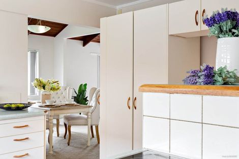 Photo of property in 54 Edgeworth Road, Glenfield, Auckland, 0629