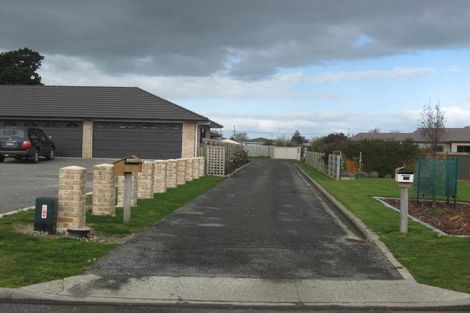 Photo of property in 22 Kenwyn Drive, Carterton, 5713