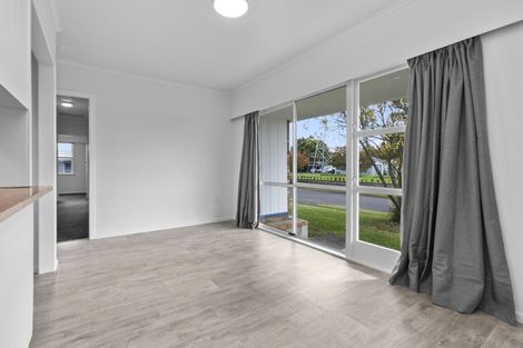 Photo of property in 44 Southsea Crescent, Silverdale, Hamilton, 3216