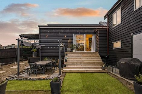 Photo of property in 15 Roland Road, Greenhithe, Auckland, 0632