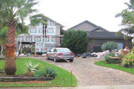 Photo of property in 13 Oleander Point, Farm Cove, Auckland, 2012
