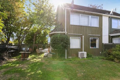 Photo of property in 100 Lake Road, Koutu, Rotorua, 3010