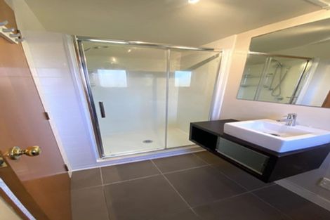 Photo of property in 2/60 Centorian Drive, Windsor Park, Auckland, 0632