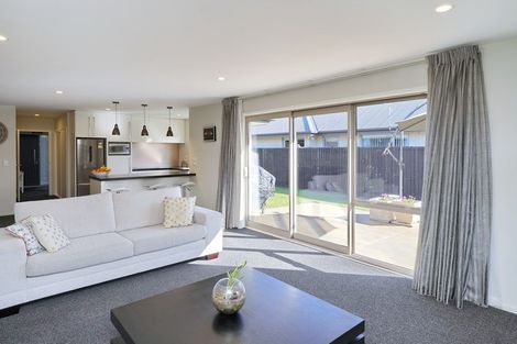 Photo of property in 6 Te Aue Street, Marshland, Christchurch, 8083