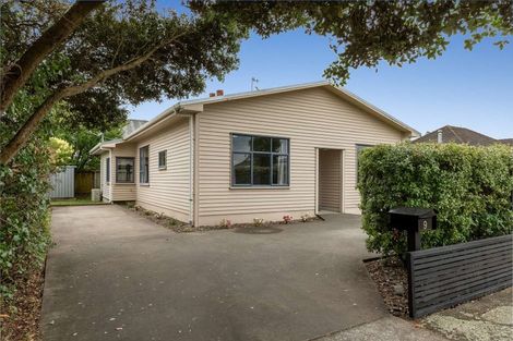 Photo of property in 9 Moore Street, West End, Palmerston North, 4412