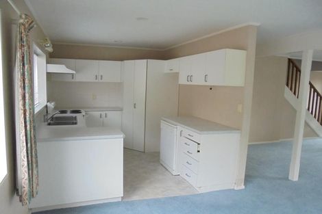 Photo of property in 5/141 Mokoia Road, Birkenhead, Auckland, 0626