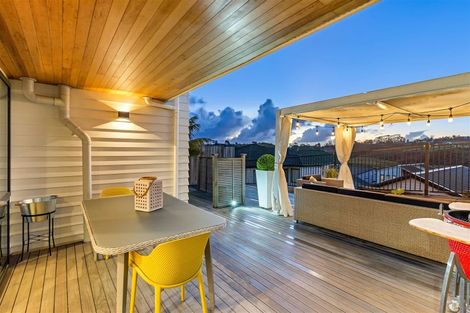 Photo of property in 19 Turutu Place, Long Bay, Auckland, 0630