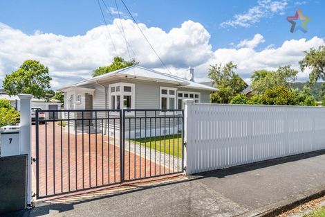 Photo of property in 7 Mitchell Street, Epuni, Lower Hutt, 5011