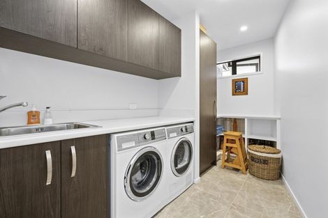 Photo of property in 2 Clifford Close, Leamington, Cambridge, 3432