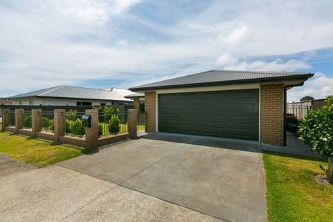 Photo of property in 18 Coby Sydney Drive, Bell Block, New Plymouth, 4312