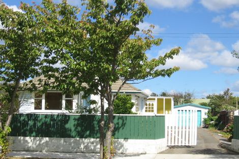 Photo of property in 27 Tararua Street, Trentham, Upper Hutt, 5018