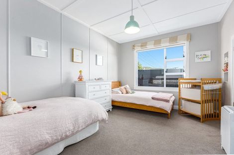 Photo of property in 43 Messines Road, Karori, Wellington, 6012