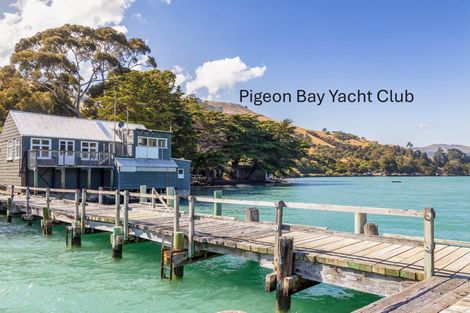 Photo of property in 209 Middle Road, Pigeon Bay, 7583