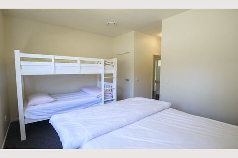 Photo of property in 2 Kowhai Way, Ohakune, 4625