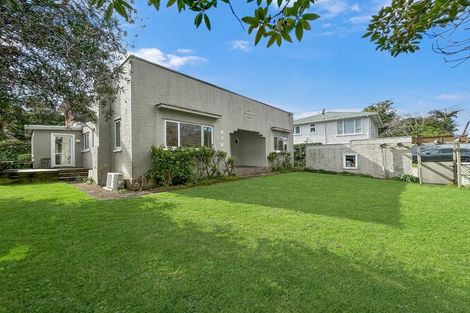 Photo of property in 5 Upjohn Street, Brooklands, New Plymouth, 4310