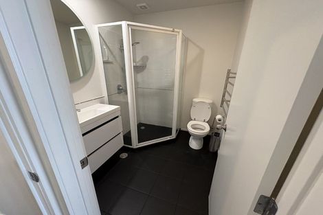 Photo of property in 8 Madeira Lane, Massey, 0614