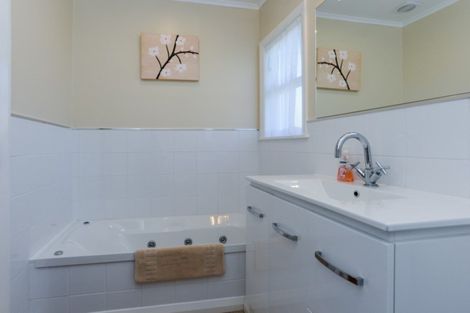 Photo of property in 603 Park Road North, Parkvale, Hastings, 4122