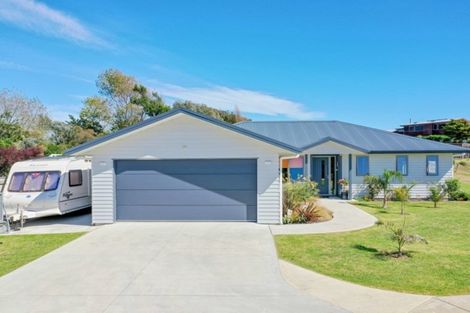 Photo of property in 45 Dawn Parade, Coastlands, Whakatane, 3120