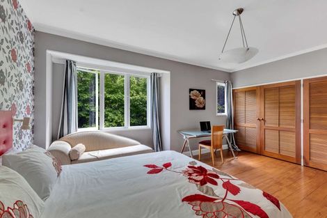 Photo of property in 47 Cameron Street, New Plymouth, 4310