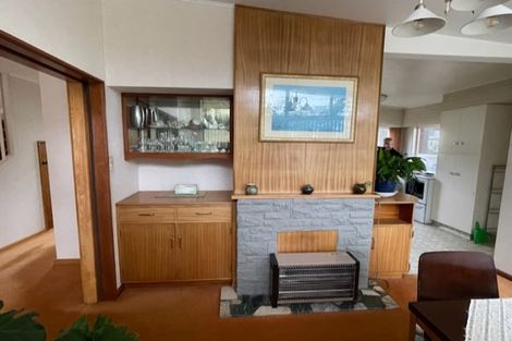 Photo of property in 15 Helen Street, Brooklyn, Wellington, 6021