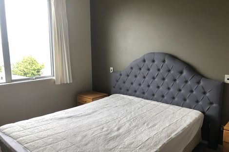 Photo of property in 36b Avalon Crescent, Fernhill, Queenstown, 9300