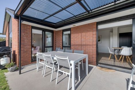 Photo of property in 71 Dunkeld Drive, Papamoa, 3118