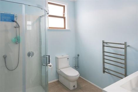 Photo of property in 2 Samoa Street, Kilbirnie, Wellington, 6022