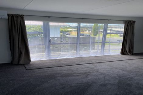 Photo of property in 7a Harvard Grove, Totara Park, Upper Hutt, 5018