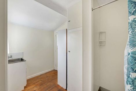 Photo of property in 73 Dalton Street, Outer Kaiti, Gisborne, 4010