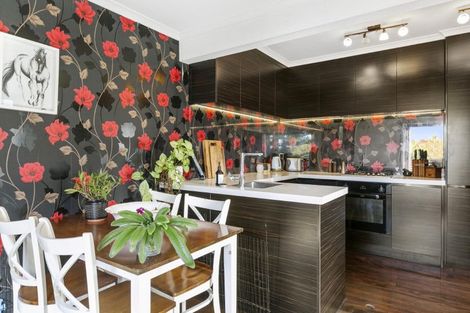 Photo of property in 199 Coronation Avenue, Welbourn, New Plymouth, 4310