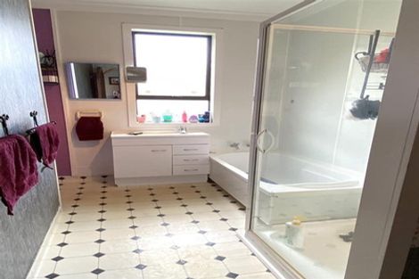 Photo of property in 13 Ashmore Avenue, Cobden, Greymouth, 7802