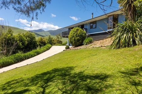 Photo of property in 17 Beach Place, Havelock, 7100