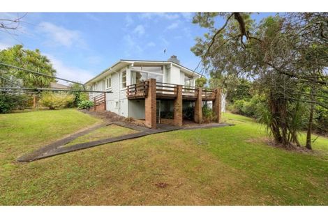 Photo of property in 17 Hilling Street, Titirangi, Auckland, 0604