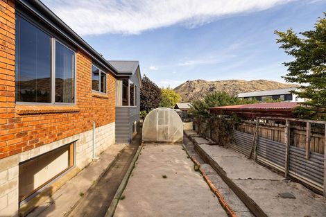 Photo of property in 17 Mcbride Street, Frankton, Queenstown, 9300