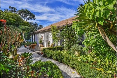 Photo of property in 2 Saint Leonards Road, Hauraki, Auckland, 0622