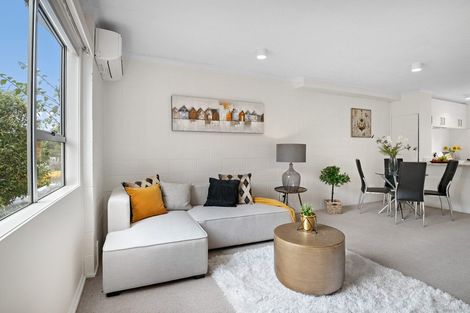 Photo of property in 6a Tidey Road, Mount Wellington, Auckland, 1072