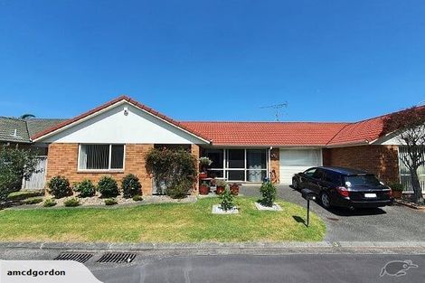 Photo of property in 3/262 Centreway Road, Orewa, 0931