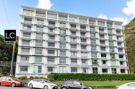 Photo of property in The Capital, 12/370 Oriental Parade, Oriental Bay, Wellington, 6011