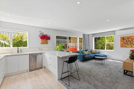 Photo of property in 2/73b Rukutai Street, Orakei, Auckland, 1071