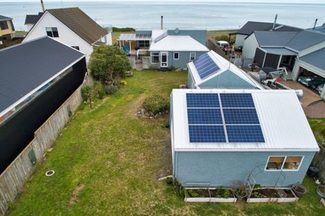 Photo of property in 111 North Shore Road, Eskdale, Napier, 4182