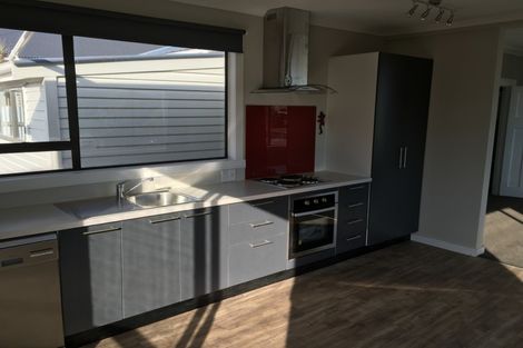 Photo of property in 37 Tahuna Road, Tainui, Dunedin, 9013